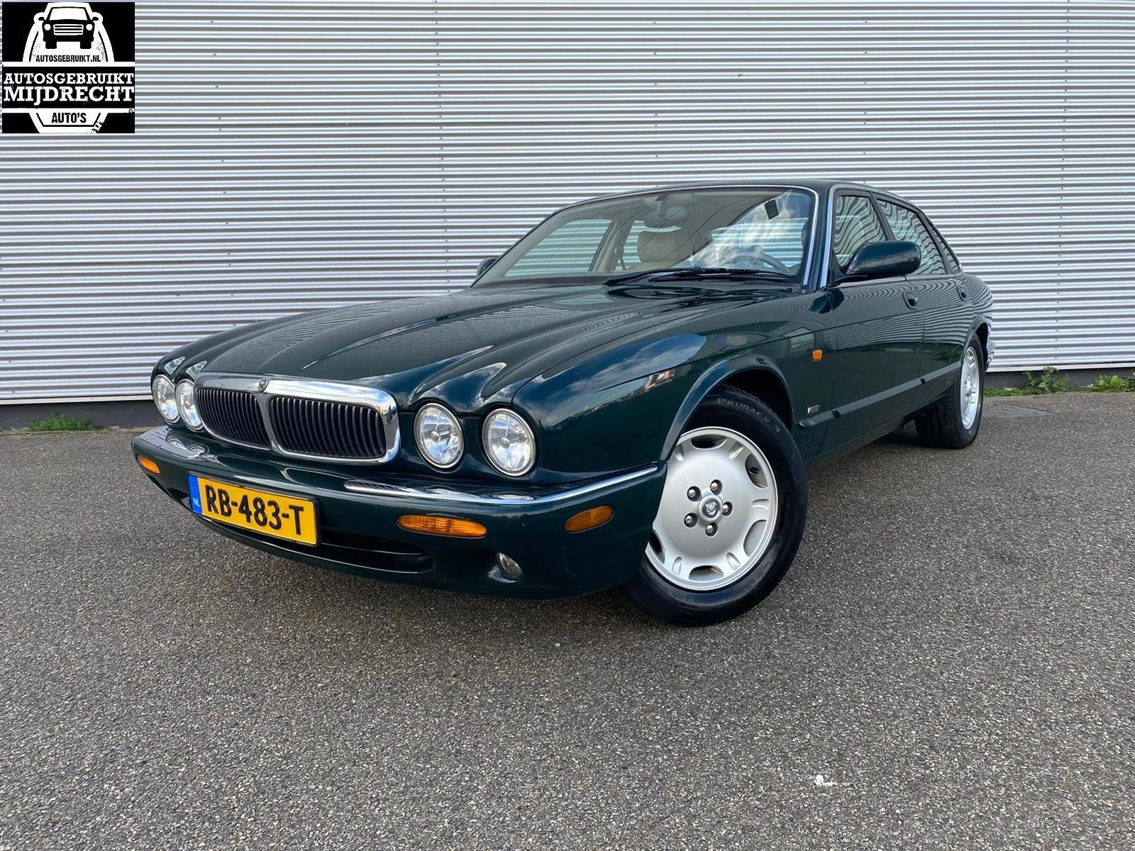 Jaguar XJ (1997) — foto 1