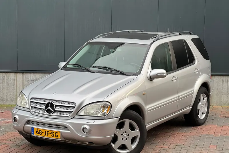 Mercedes-Benz M-Klasse (2001)