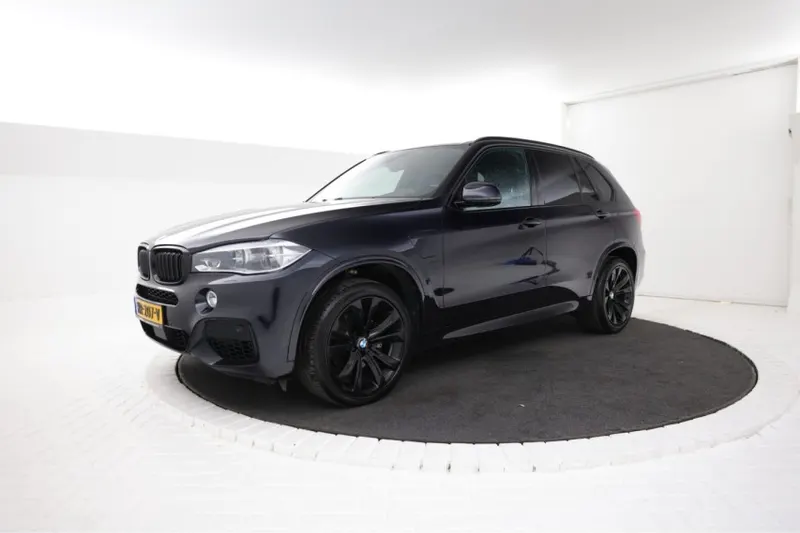 BMW X5 (2015)