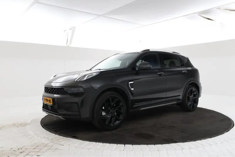 Lynk & Co 01 (2024)
