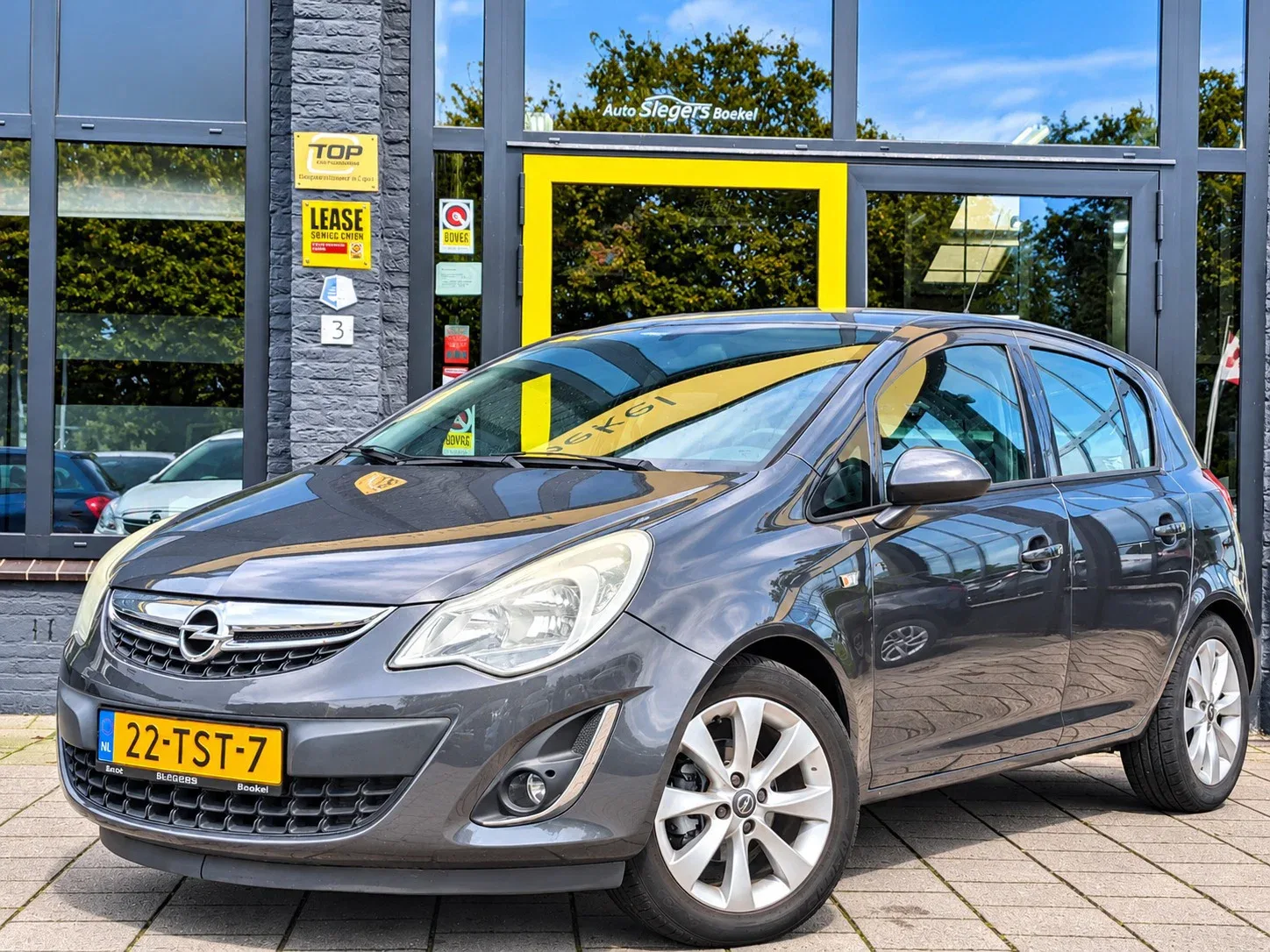 Opel Corsa (2012) — foto 1