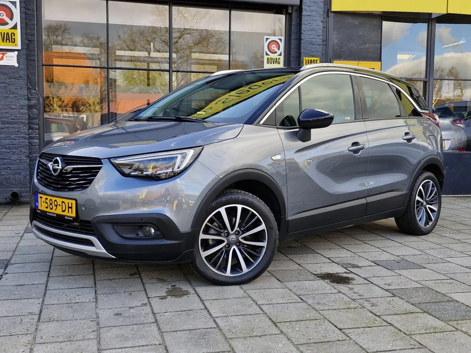 Opel Crossland (2018) — foto 1