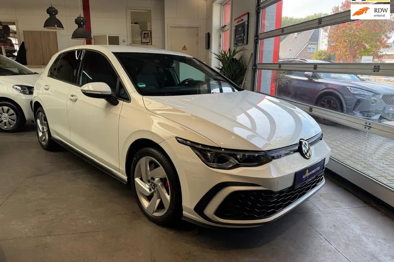 Volkswagen Golf (2021)