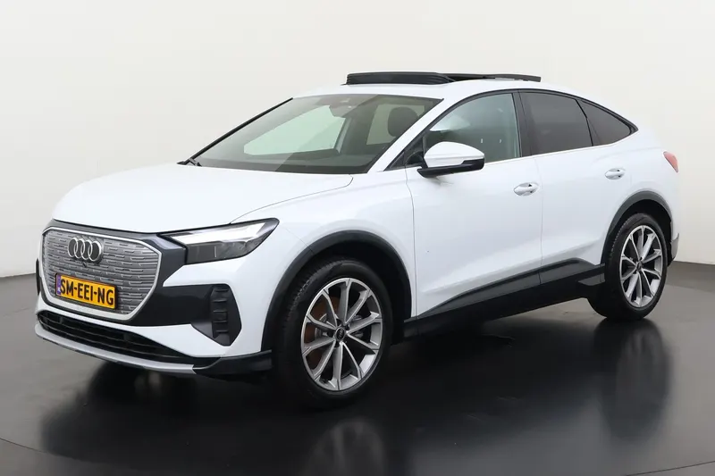 Audi Q4 e-tron (2023)