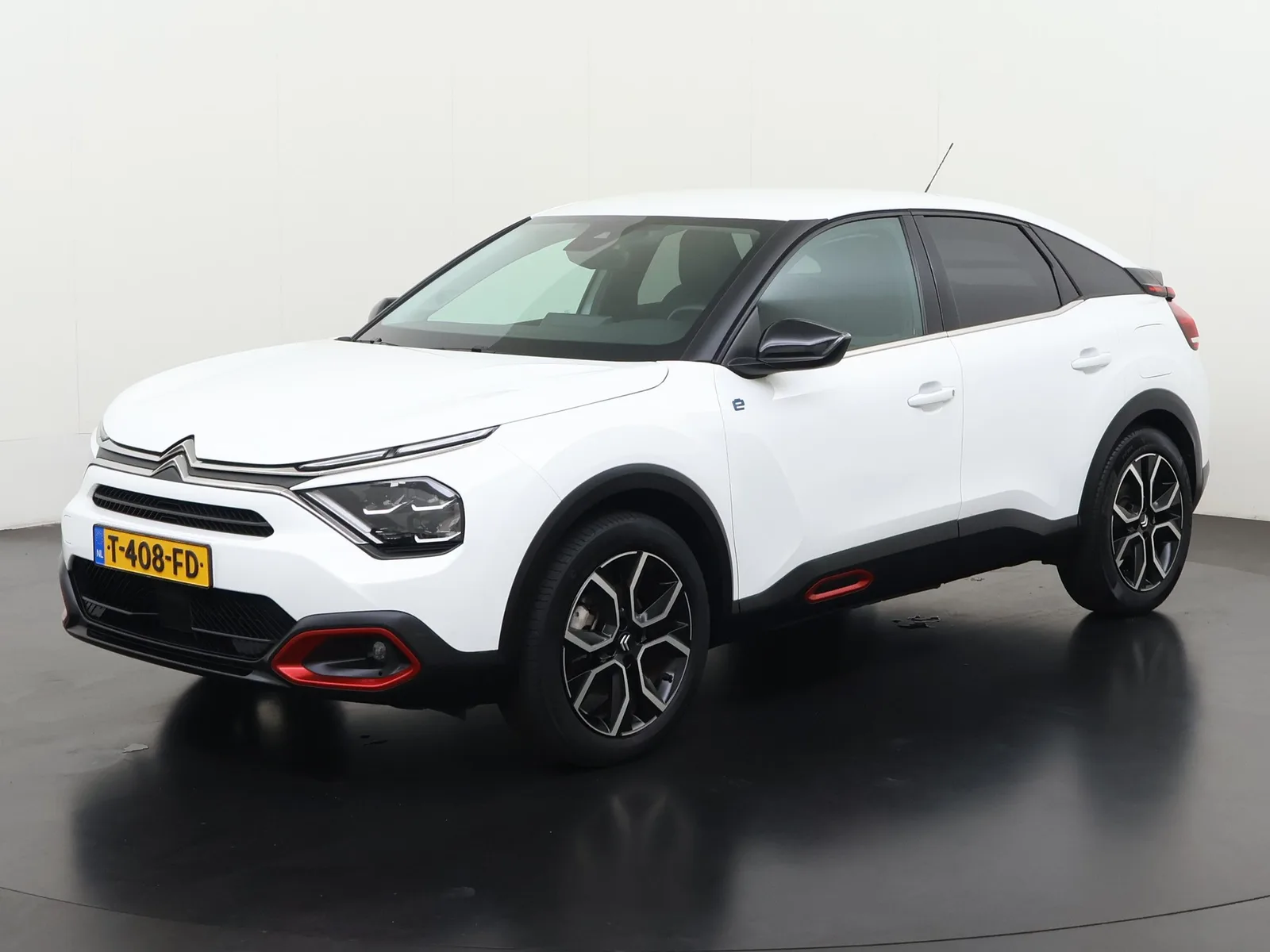 Citroën ë-C4 (2023) — foto 1