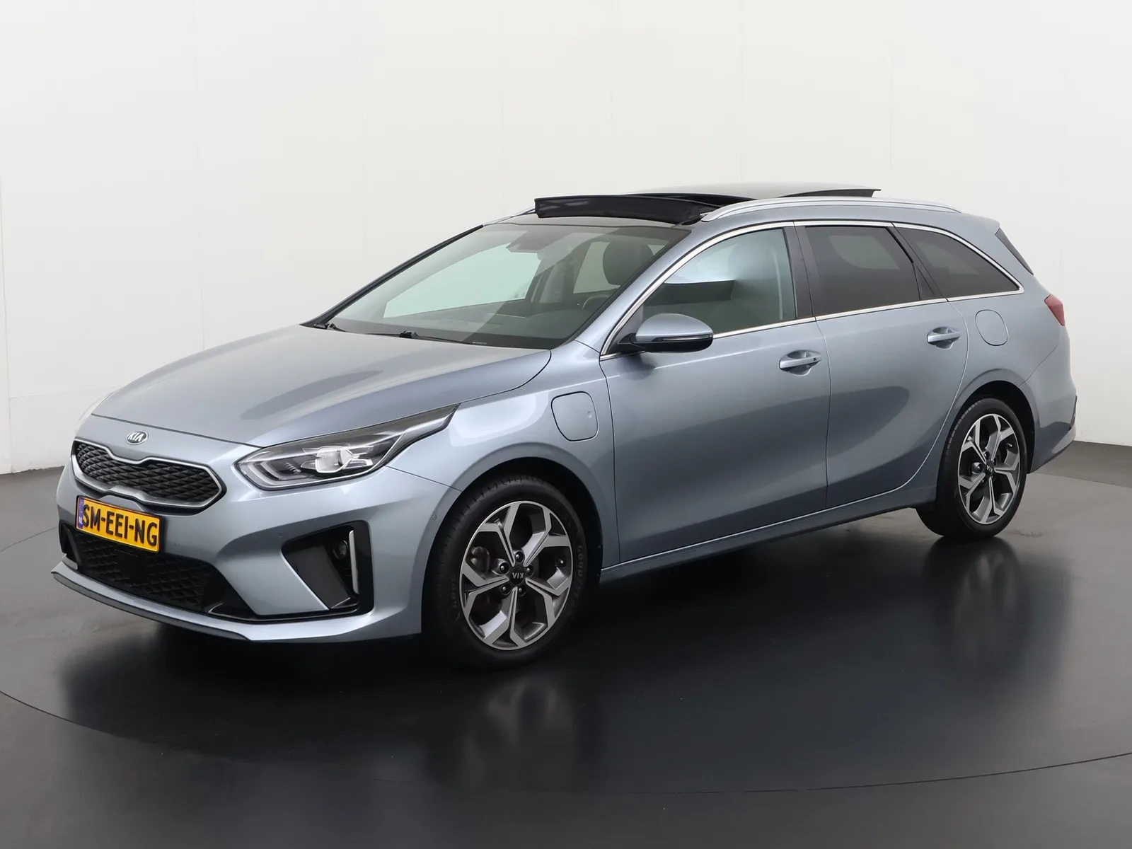 Kia Ceed (2020) — foto 1