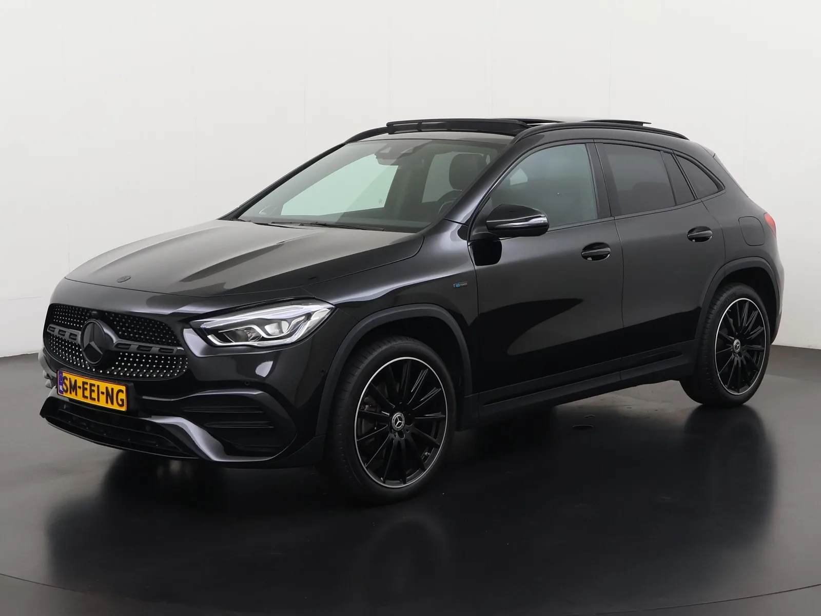 Mercedes-Benz GLA-Klasse (2020) — foto 1