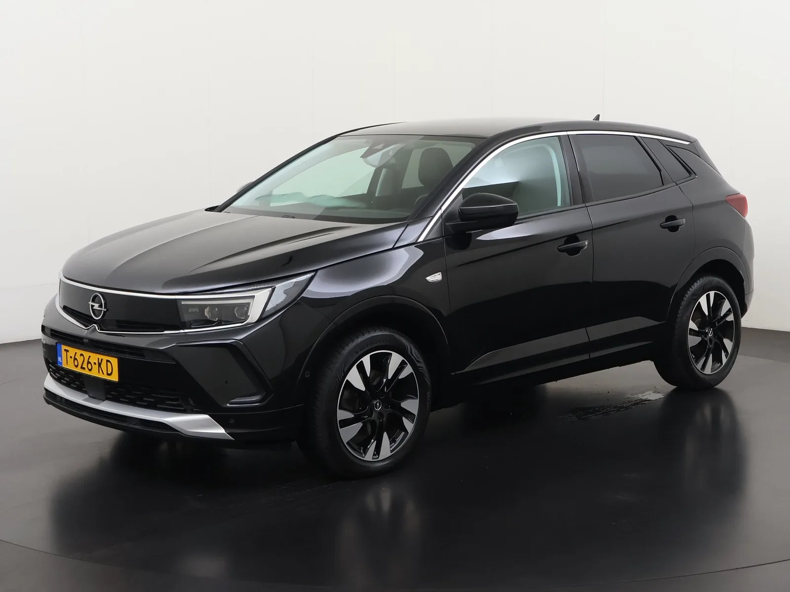 Opel Grandland (2023) — foto 1