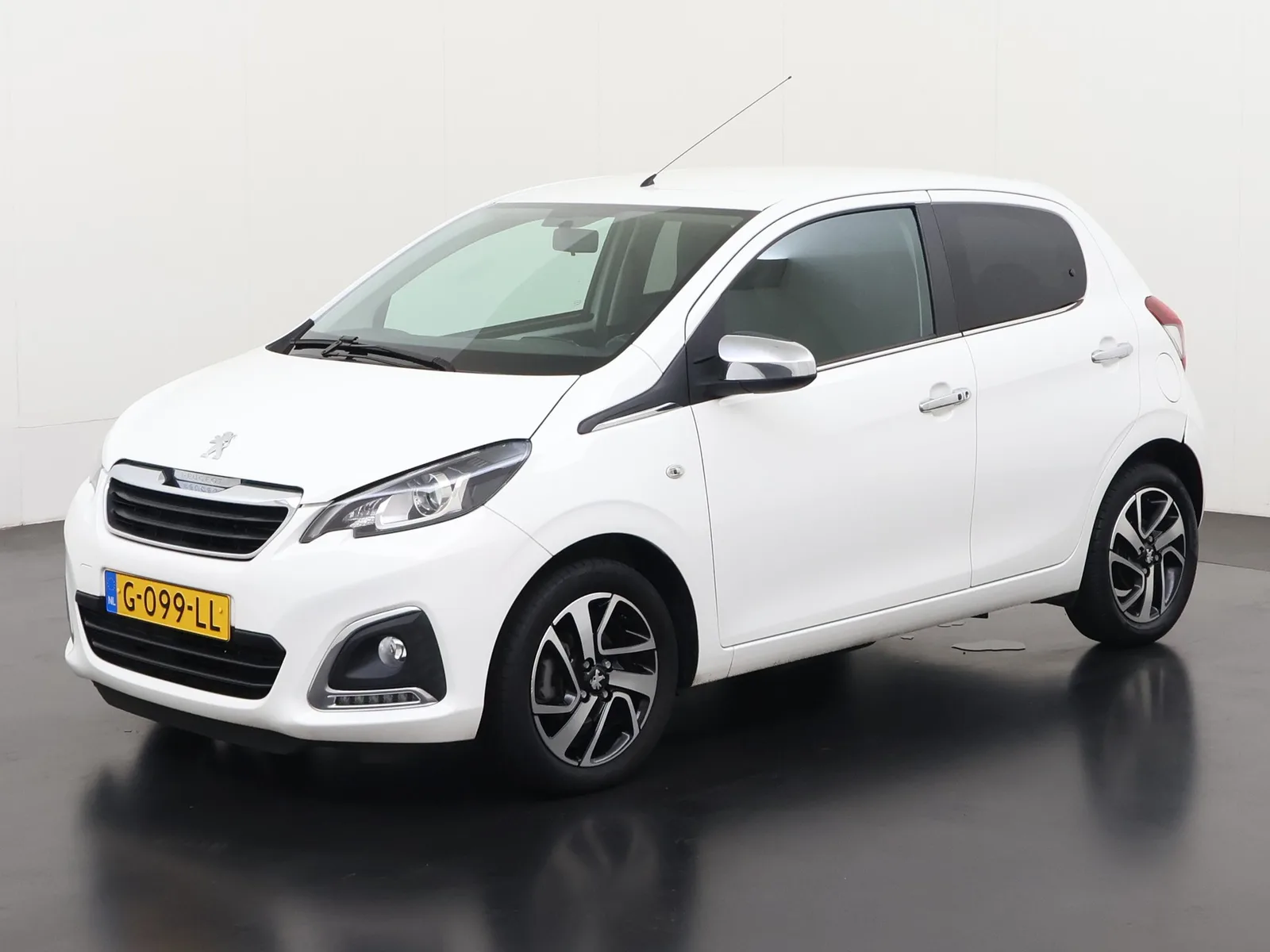Peugeot 108 (2019) — foto 1