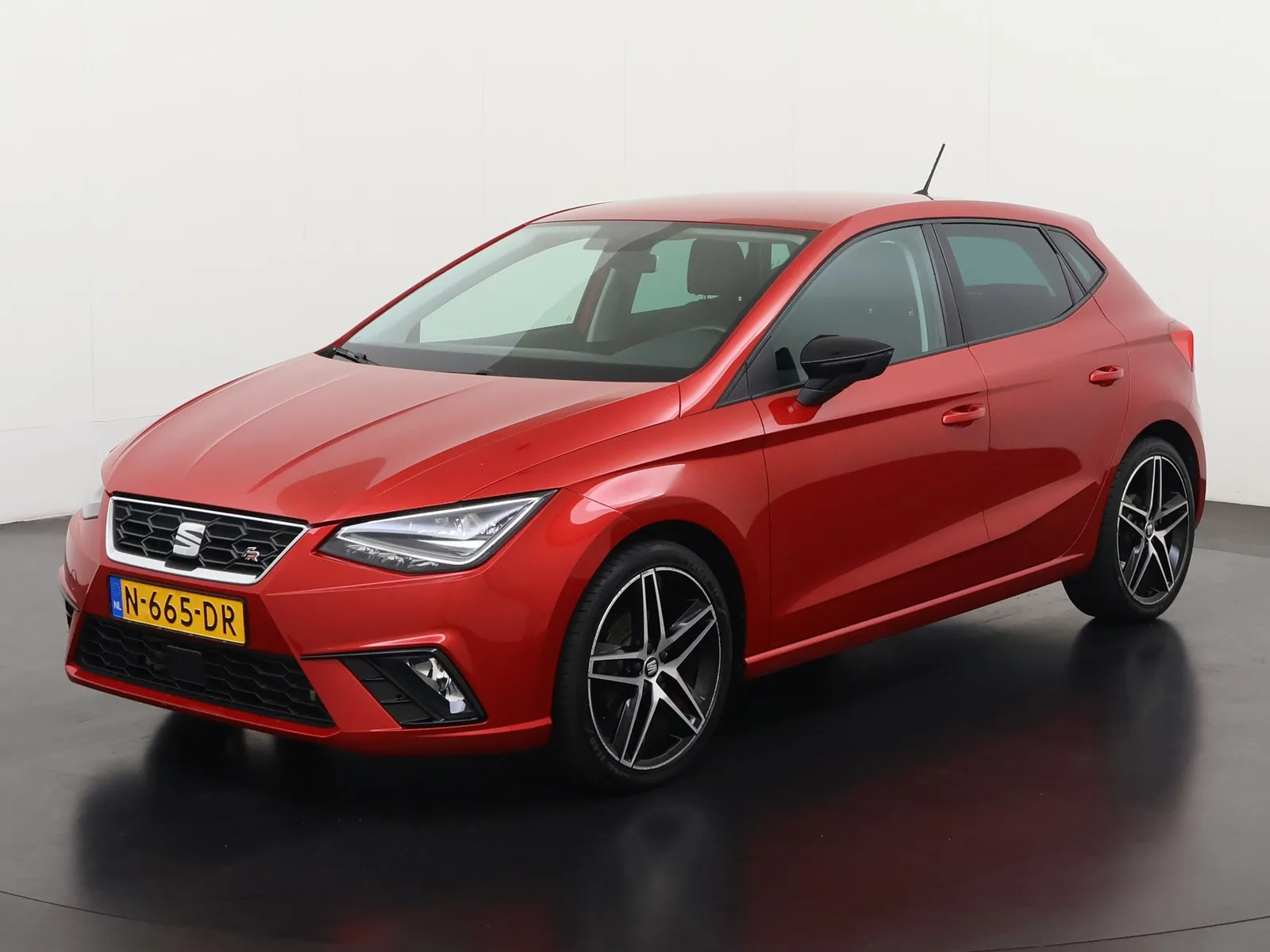 SEAT Ibiza (2019) — foto 1