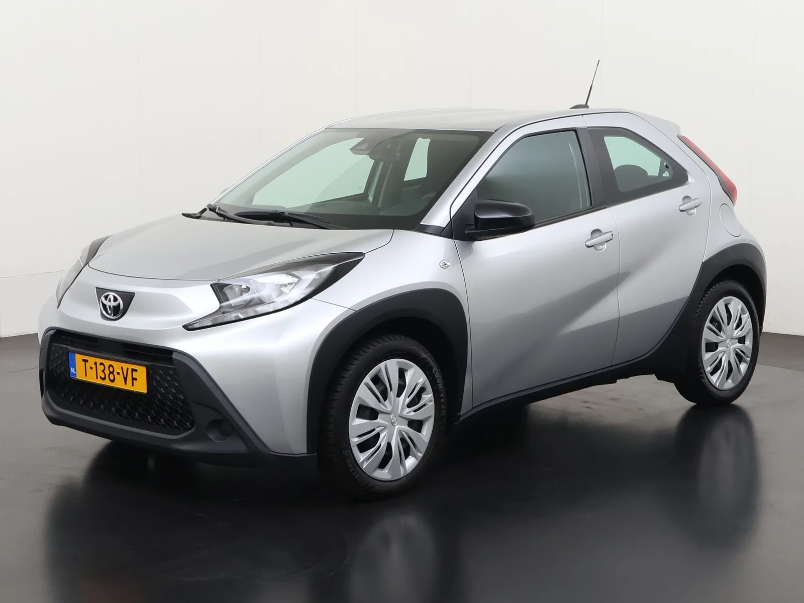 Toyota Aygo X (2023) — foto 1