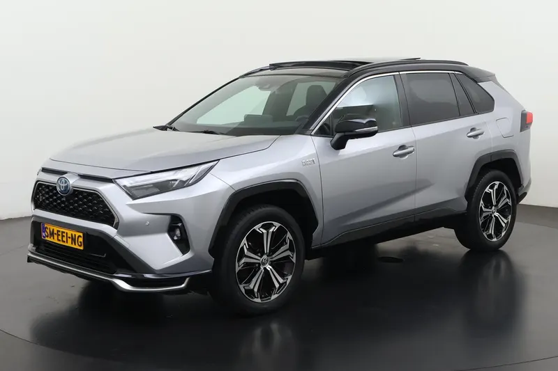 Toyota RAV4 (2023)