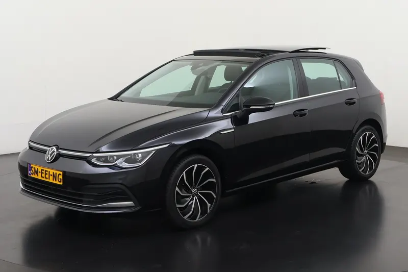 Volkswagen Golf (2023)