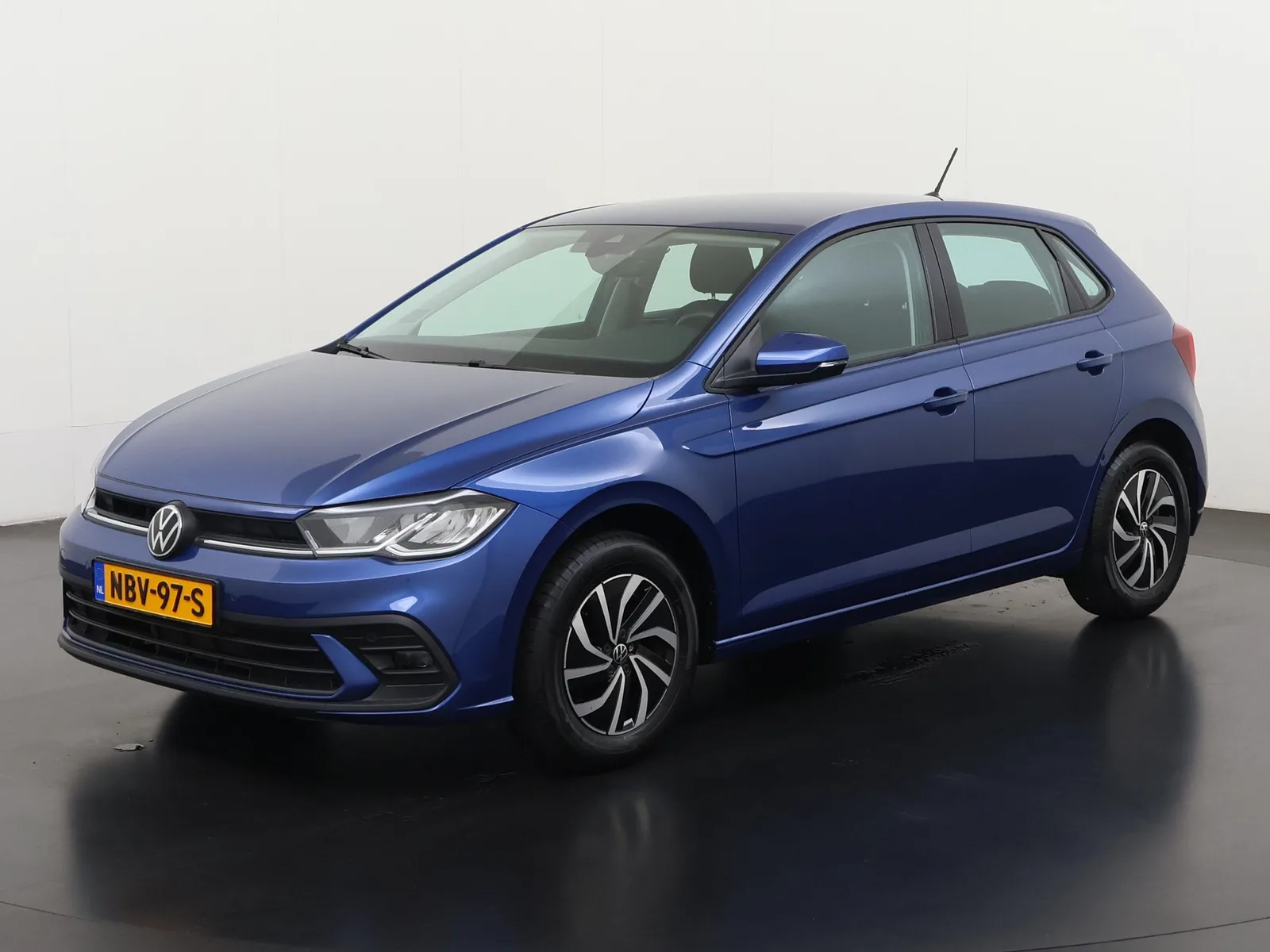 Volkswagen Polo (2025) — foto 1
