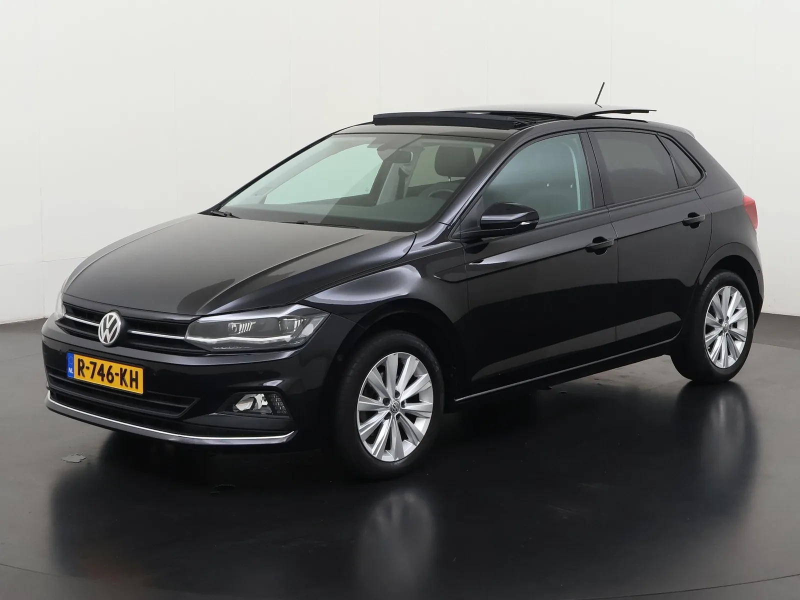 Volkswagen Polo (2018) — foto 1