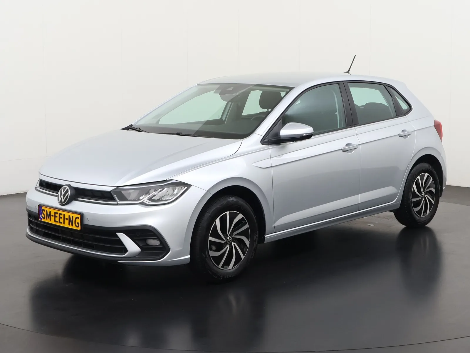 Volkswagen Polo (2025) — foto 1