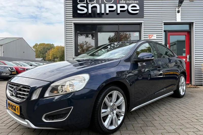 Volvo S60 (2011)