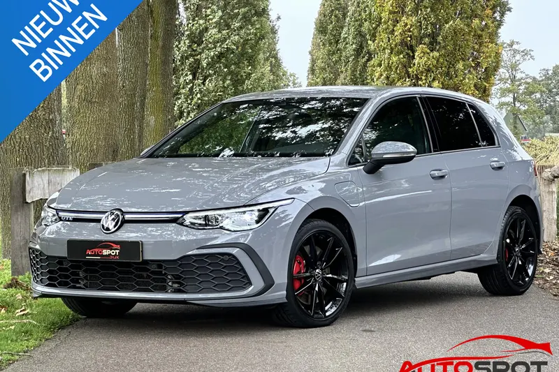 Volkswagen Golf (2021)