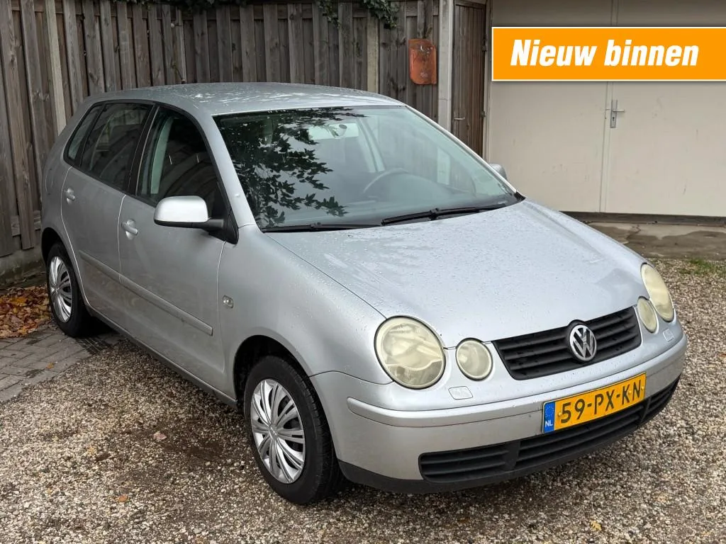 Volkswagen Polo (2005) — foto 1