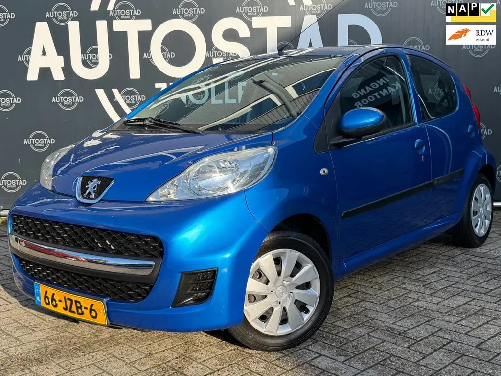 Peugeot 107 (2009) — foto 1