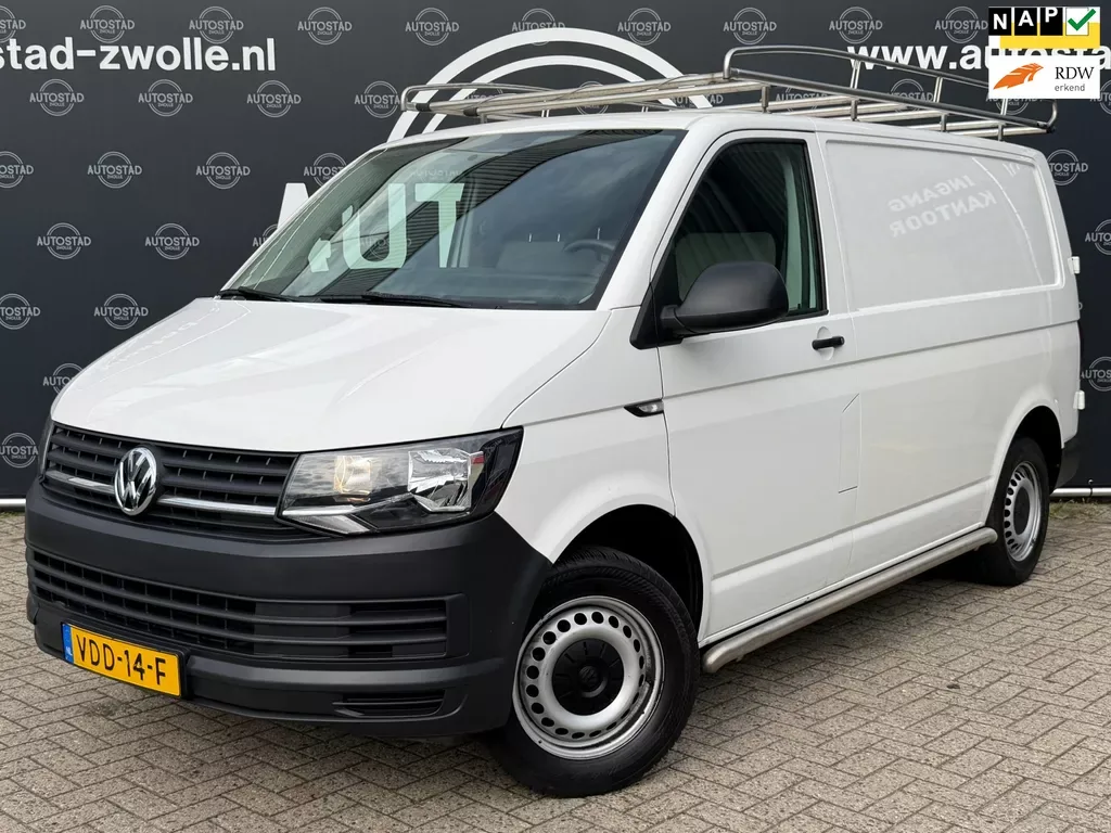 Volkswagen Transporter (2019) — foto 1