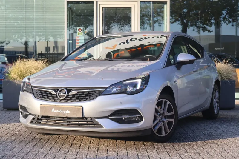 Opel Astra (2020)