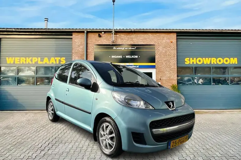 Peugeot 107 (2011)