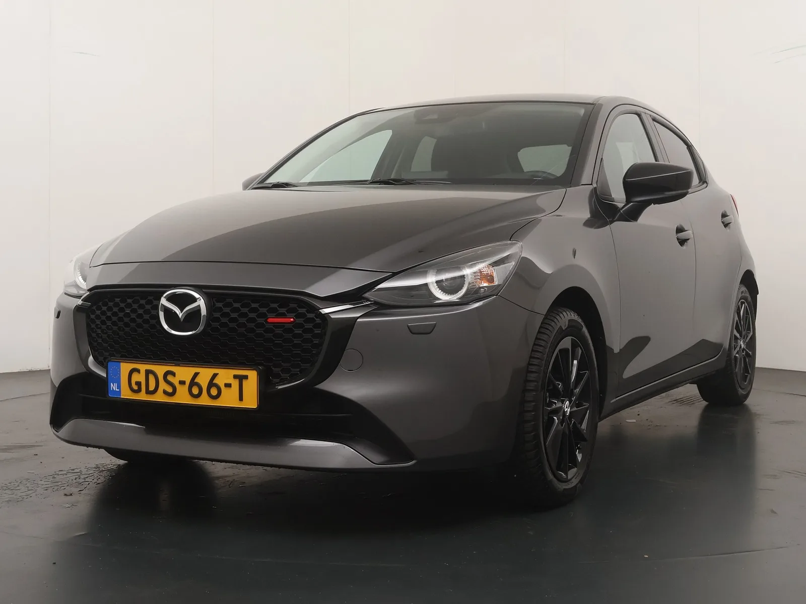 Mazda 2 (2024) — foto 1