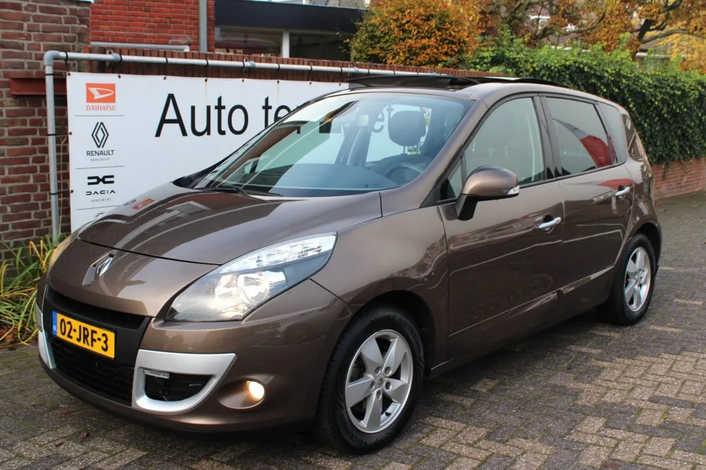 Renault Scénic (2009) — foto 1