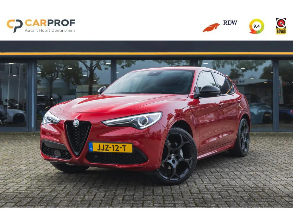 Alfa Romeo Stelvio (2022) — foto 1