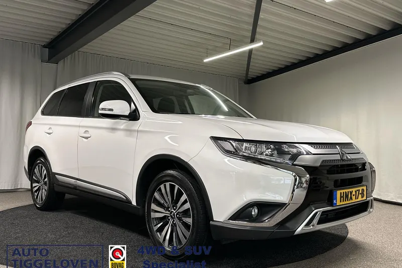 Mitsubishi Outlander (2019)