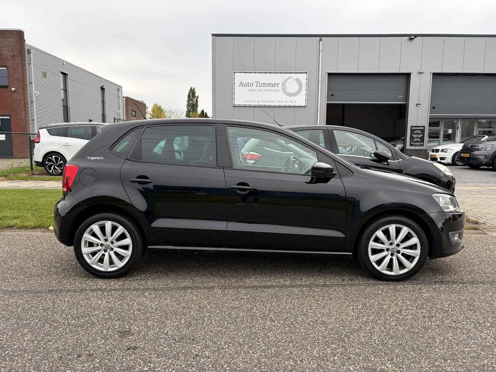 Volkswagen Polo (2010) — foto 1
