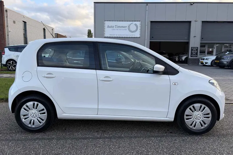 Volkswagen Up! (2012)