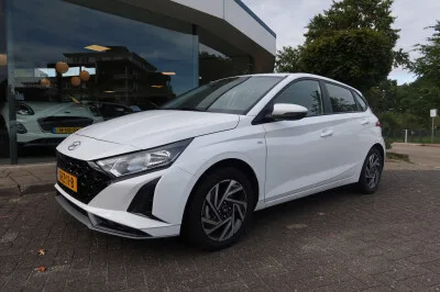 Hyundai i20 (2024) — foto 1
