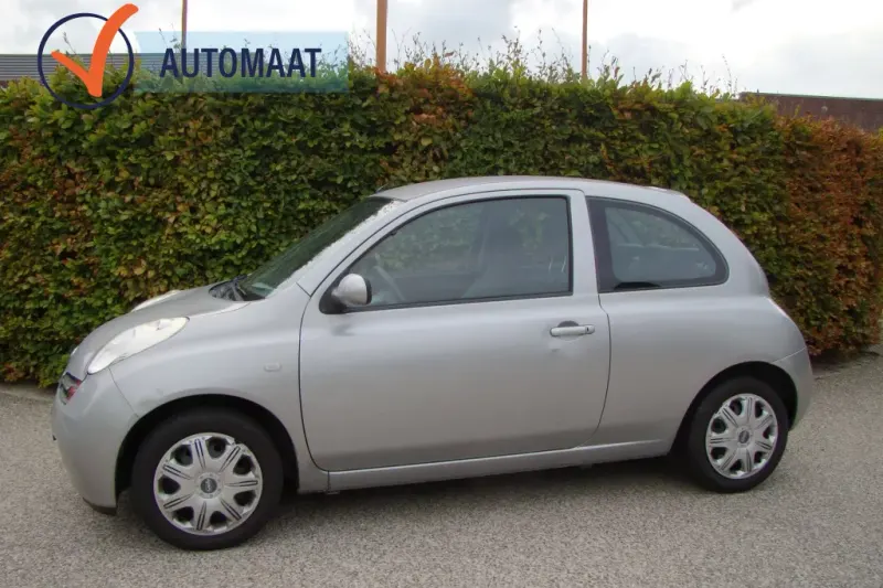 Nissan Micra (2003)