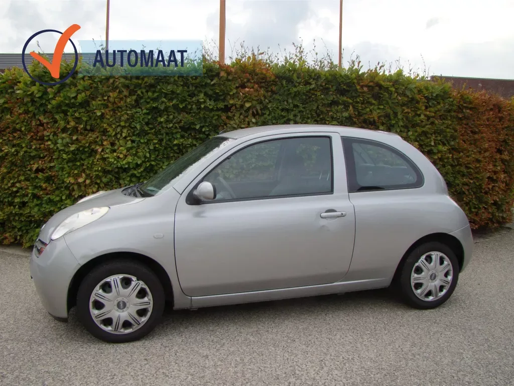 Nissan Micra (2003) — foto 1