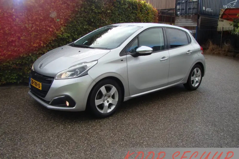 Peugeot 208 (2016)