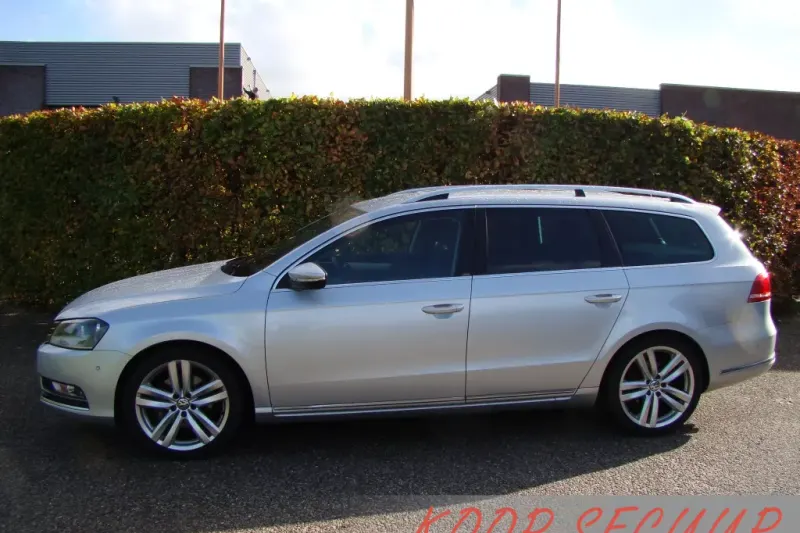 Volkswagen Passat (2010)