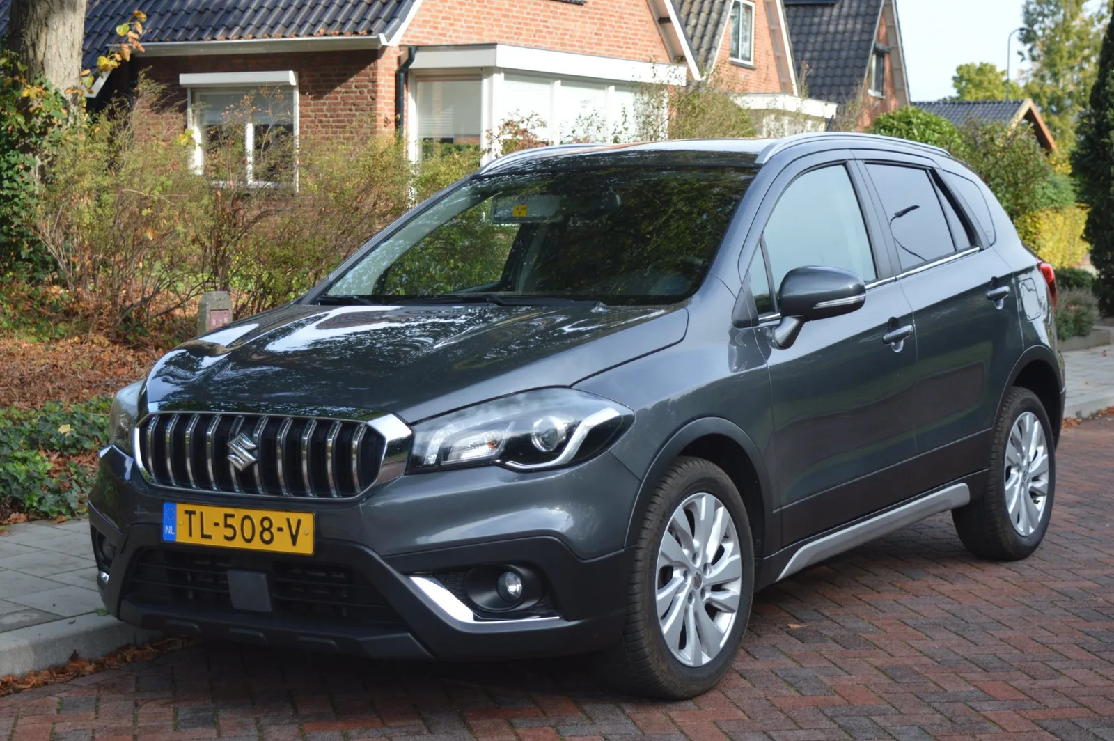 Suzuki S-Cross (2018) — foto 1