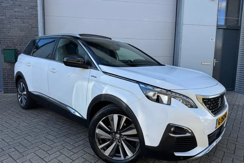 Peugeot 5008 (2019)