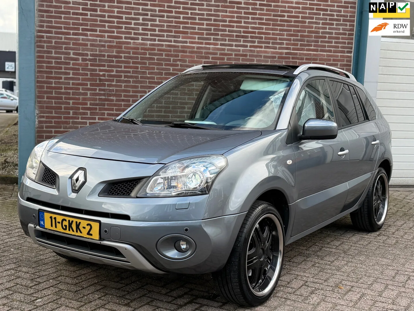 Renault Koleos (2008) — foto 1