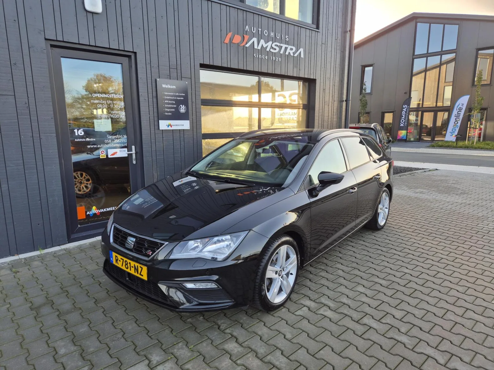 SEAT Leon (2019) — foto 1
