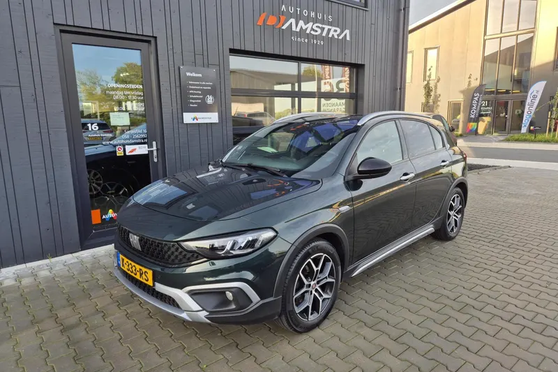 Fiat Tipo Cross (2021)