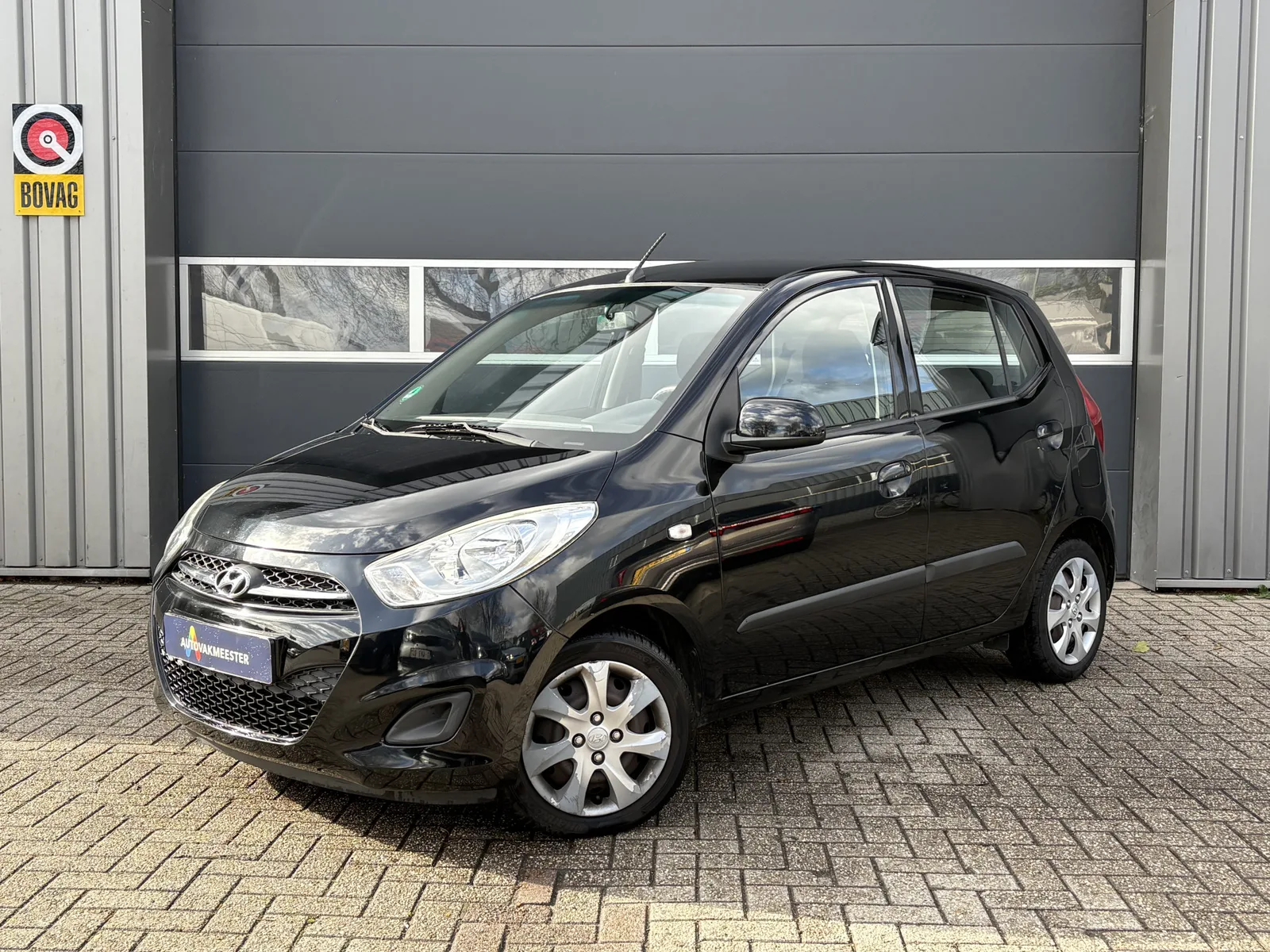 Hyundai i10 (2011) — foto 1