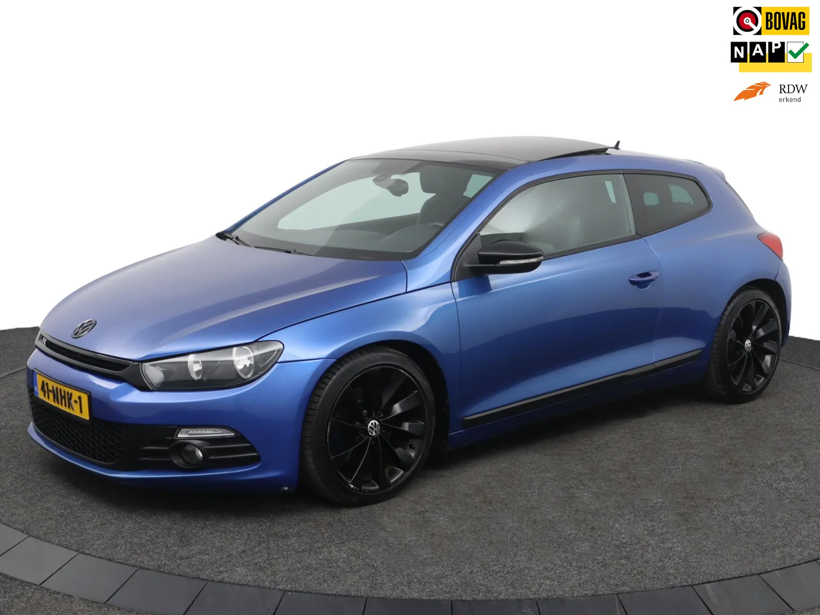Volkswagen Scirocco (2010) — foto 1