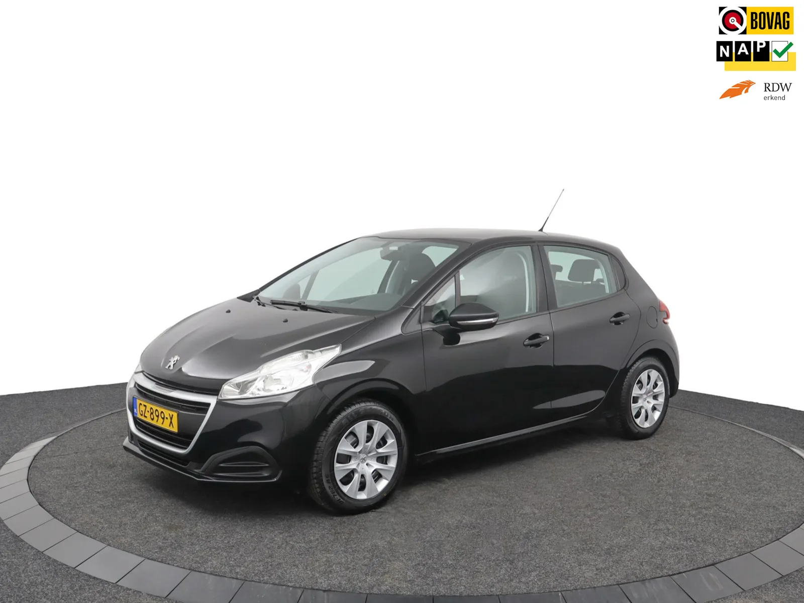 Peugeot 208 (2015) — foto 1