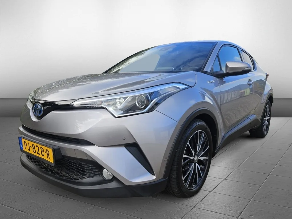 Toyota C-HR (2017) — foto 1