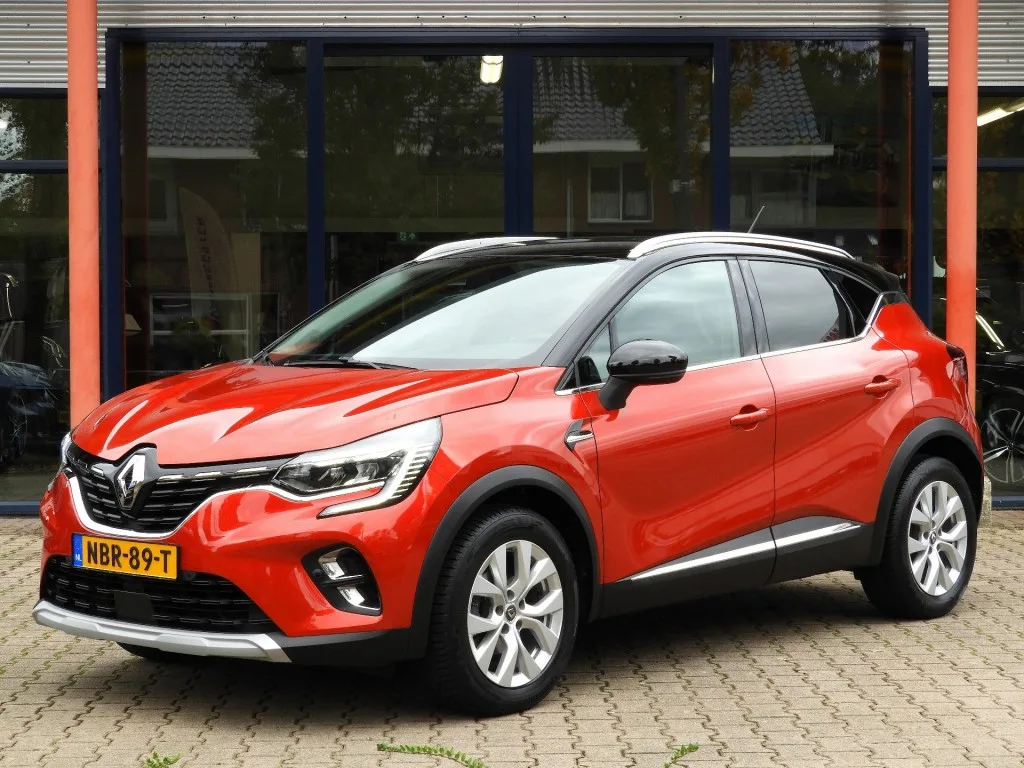 Renault Captur (2020) — foto 1