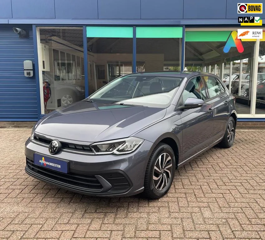 Volkswagen Polo (2024) — foto 1