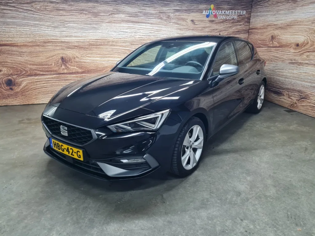 SEAT Leon (2025) — foto 1